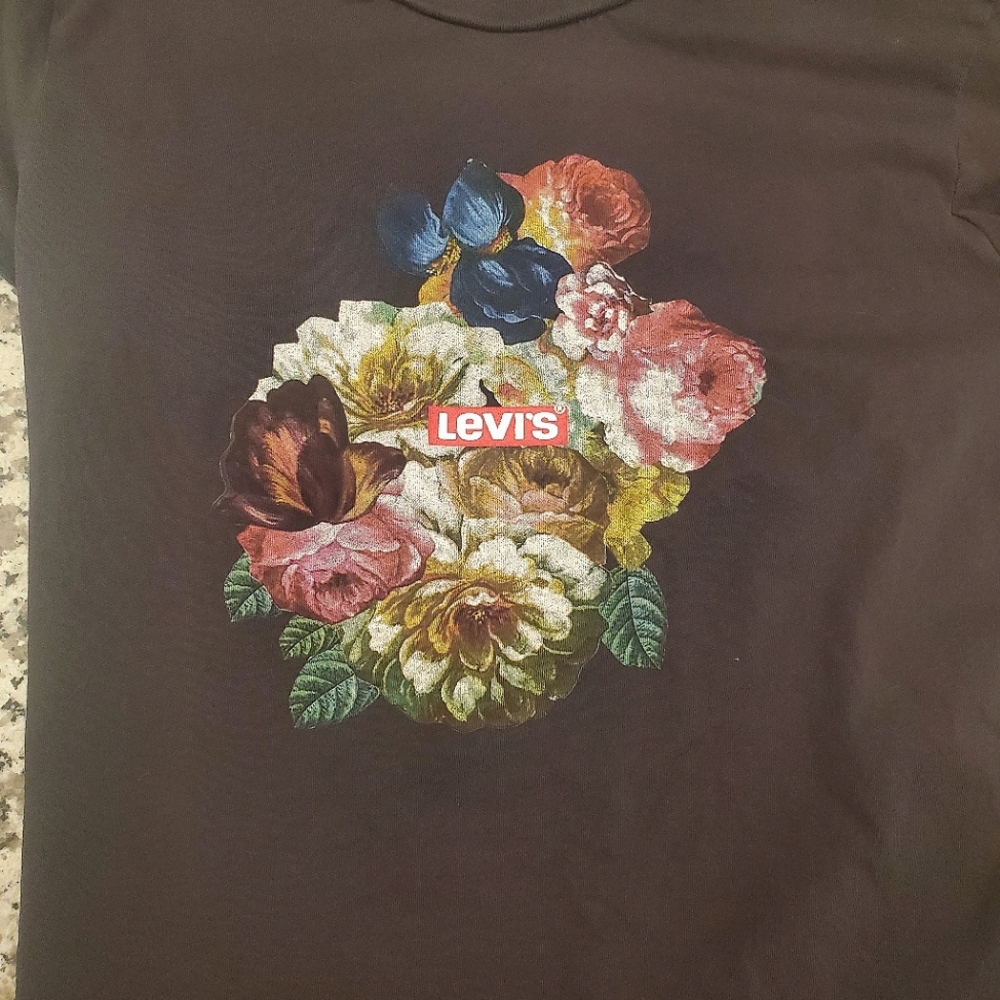 Levi's vintage inspired tee, small, floral